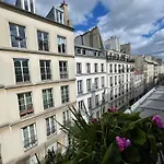 Charmant Appartement Parisien